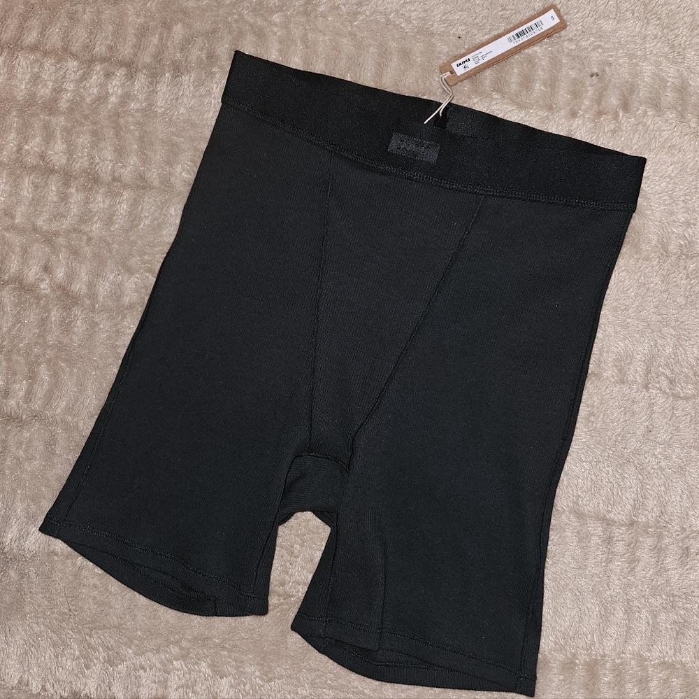 SKIMS Cotton Rib Boxer - Picture 1 of 3